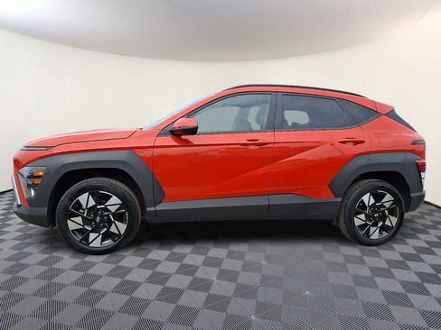 Used 2025 Hyundai Kona SEL AWD/4WD image 8