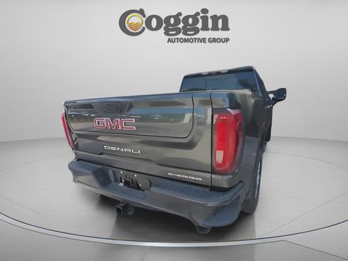 Used 2023 GMC Sierra 2500 Denali w/ Denali Ultimate Package image 9