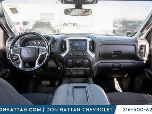Used 2021 Chevrolet Silverado 1500 RST w/ Max Trailering Package image 3