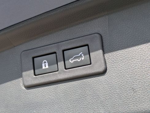 Certified 2021 Subaru Outback Premium image 14