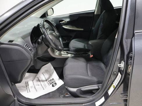 Used 2010 Toyota Corolla S FWD image 11