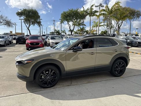 Used 2025 MAZDA CX-30 Carbon image 11