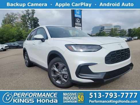 New 2026 Honda HR-V LX image 1