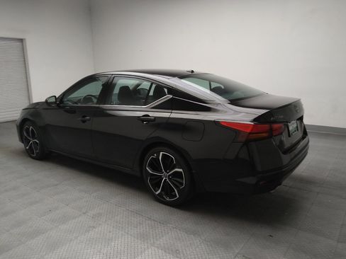 Used 2024 Nissan Altima 2.5 SR FWD image 3