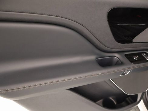 New 2026 Lincoln Aviator Premiere w/ Jet Appearance Package image 18