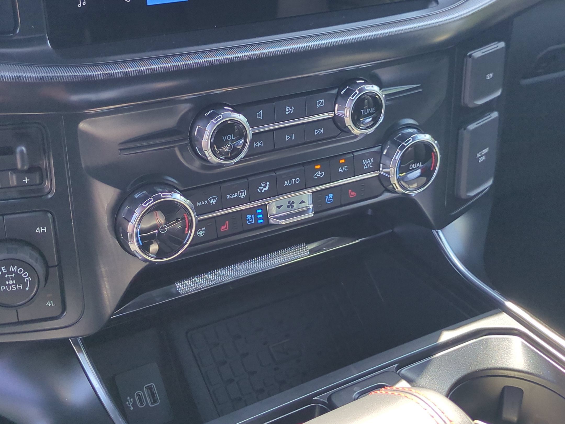 New 2026 Ford F150 Raptor AWD/4WD image 22