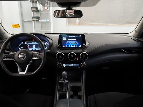 Used 2021 Nissan Sentra SV w/ Trunk Package image 18