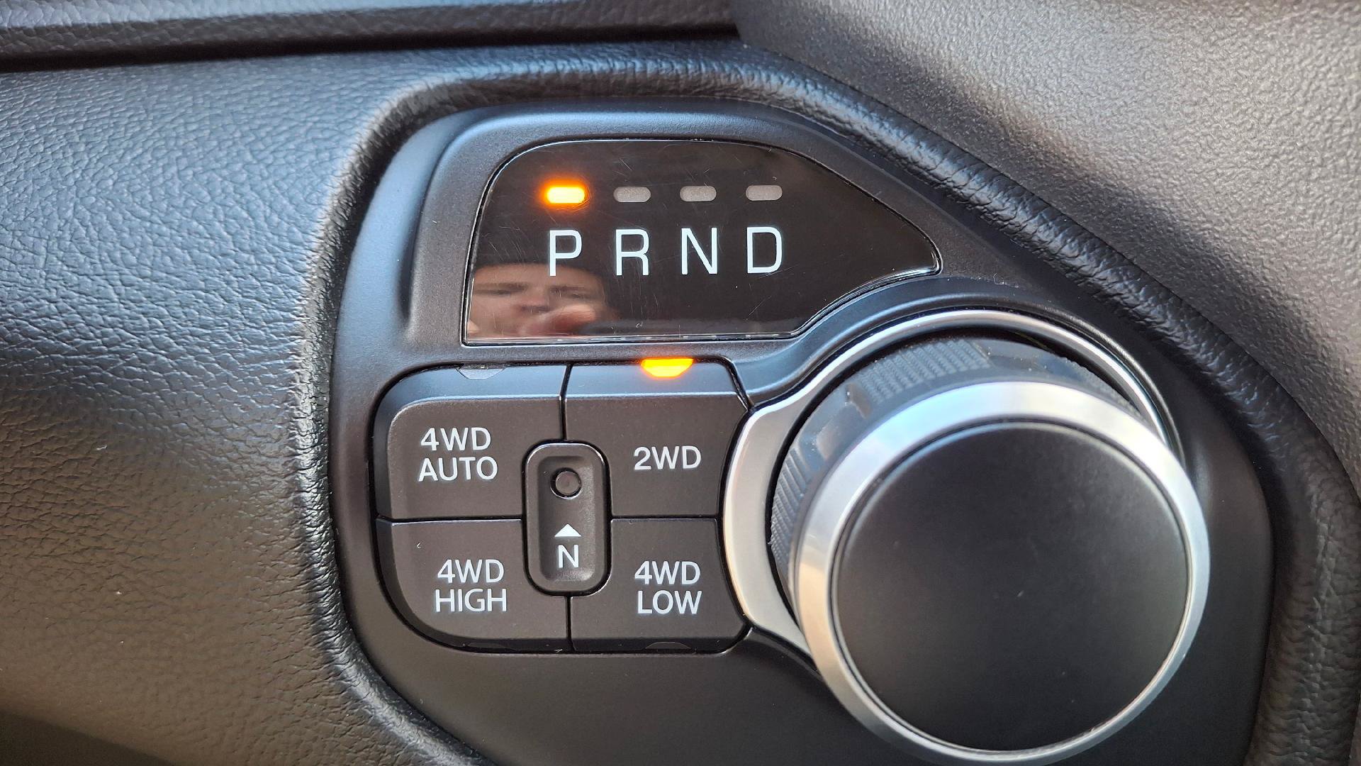 Used 2020 RAM 1500 Big Horn AWD/4WD image 17