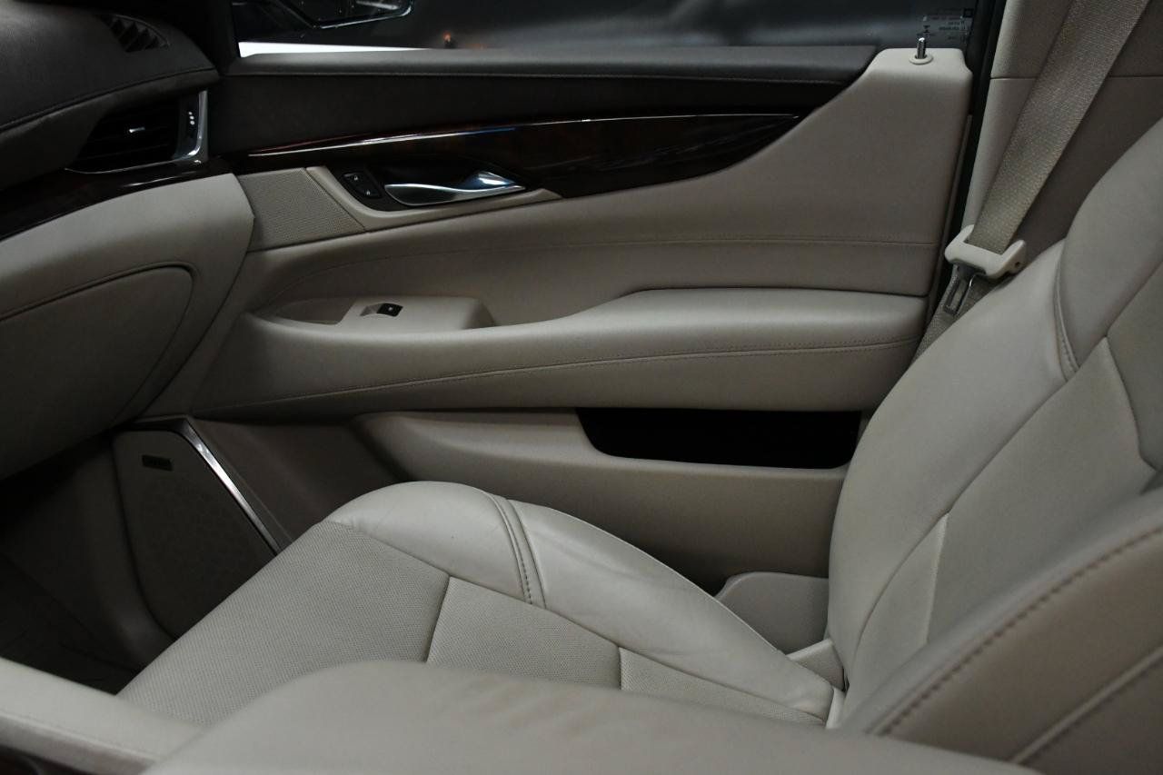 Used 2015 Cadillac Escalade Premium AWD/4WD image 29