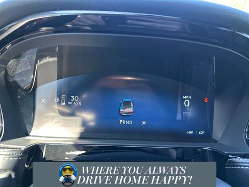 New 2026 Lincoln Corsair Premiere image 15