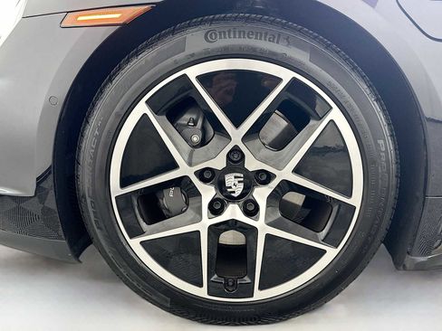 Certified 2025 Porsche Taycan image 31