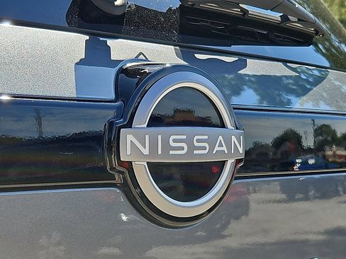 Certified 2024 Nissan Pathfinder S image 29