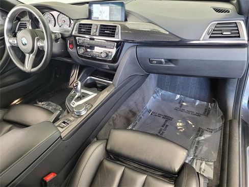 Used 2020 BMW M4 Convertible w/ Competition Package image 14
