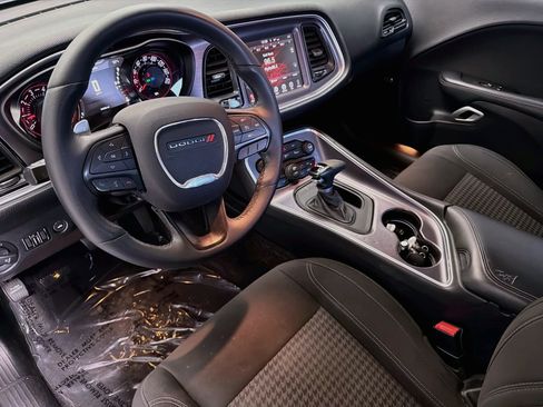 Used 2016 Dodge Challenger SXT w/ Blacktop Package RWD image 7