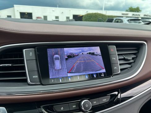 Certified 2020 Buick Enclave Avenir w/ Avenir Technology Package FWD image 27