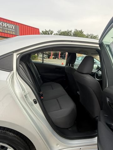 Used 2023 Toyota Corolla LE FWD image 8