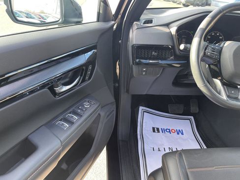 Used 2023 Honda CR-V Sport Touring image 2