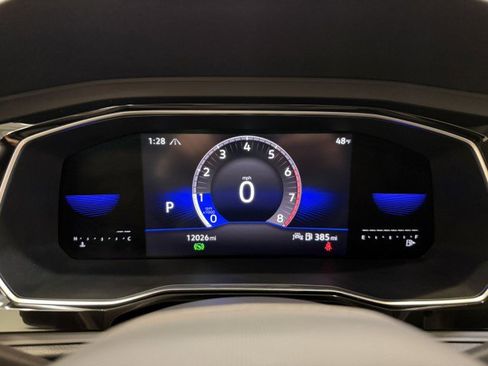 Used 2023 Volkswagen Jetta SE image 9