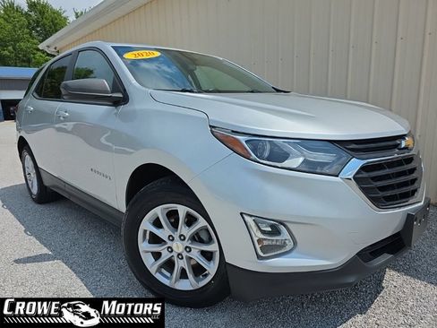 Used 2020 Chevrolet Equinox LS w/ LS Convenience Package AWD/4WD image 1