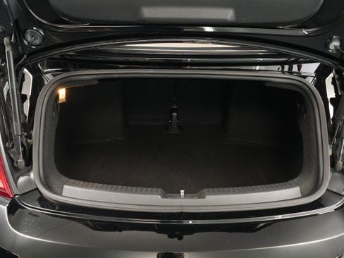 Used 2013 Volkswagen Beetle TDI FWD image 46