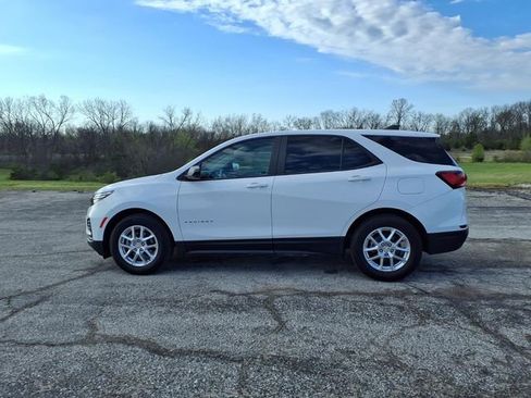 Used 2024 Chevrolet Equinox LS w/ LS Convenience Package FWD image 36