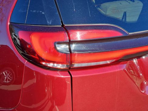 Used 2021 Chrysler Pacifica Touring-L image 40