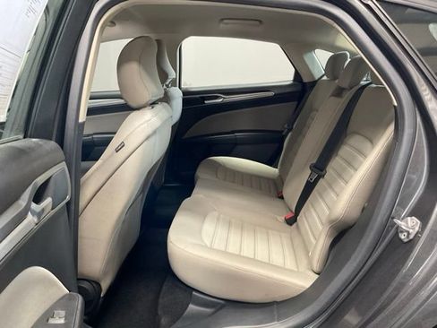 Used 2018 Ford Fusion S FWD image 19