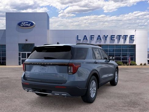 New 2026 Ford Explorer Active w/ Active Comfort Package RWD image 8