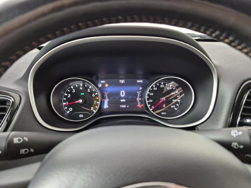 Used 2021 Jeep Compass Limited AWD/4WD image 21