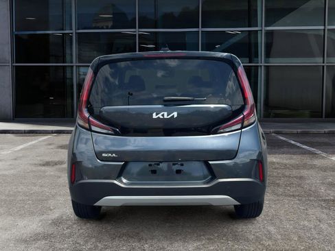 Used 2024 Kia Soul LX w/ Option Group 015 FWD image 6