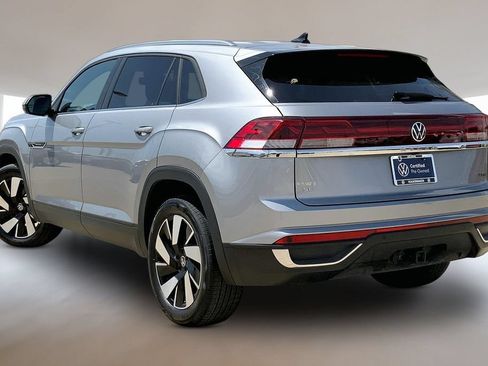 Certified 2026 Volkswagen Atlas Cross Sport SE AWD/4WD image 13