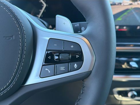 New 2026 BMW X7 xDrive40i w/ M Sport Package image 39