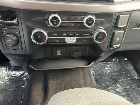 Used 2025 Ford F150 XLT w/ Equipment Group 301A Standard AWD/4WD image 22