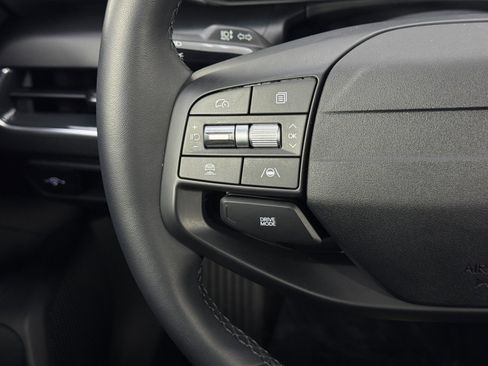 Used 2025 Kia K4 EX image 19