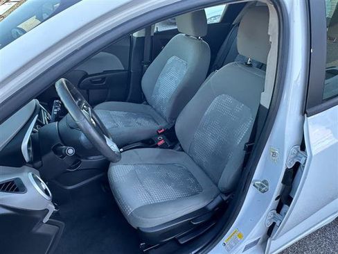 Used 2020 Chevrolet Sonic LT image 7