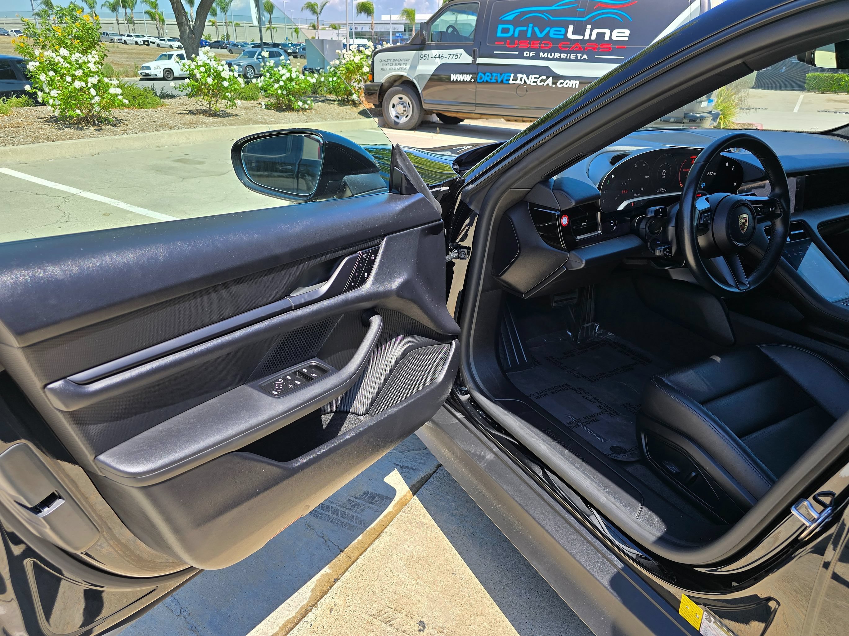 Used 2024 Porsche Taycan RWD image 15