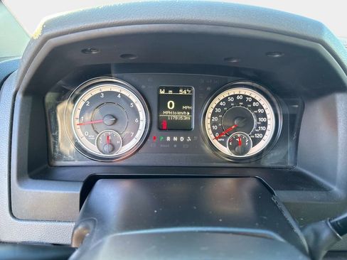 Used 2017 RAM 2500 Tradesman w/ Chrome Appearance Group image 24