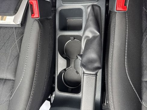 Used 2022 Ford EcoSport SE w/ SE Convenience Package image 18