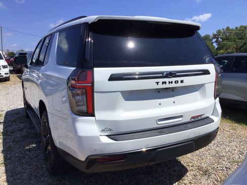 Used 2021 Chevrolet Tahoe RST w/ Luxury Package RWD image 3