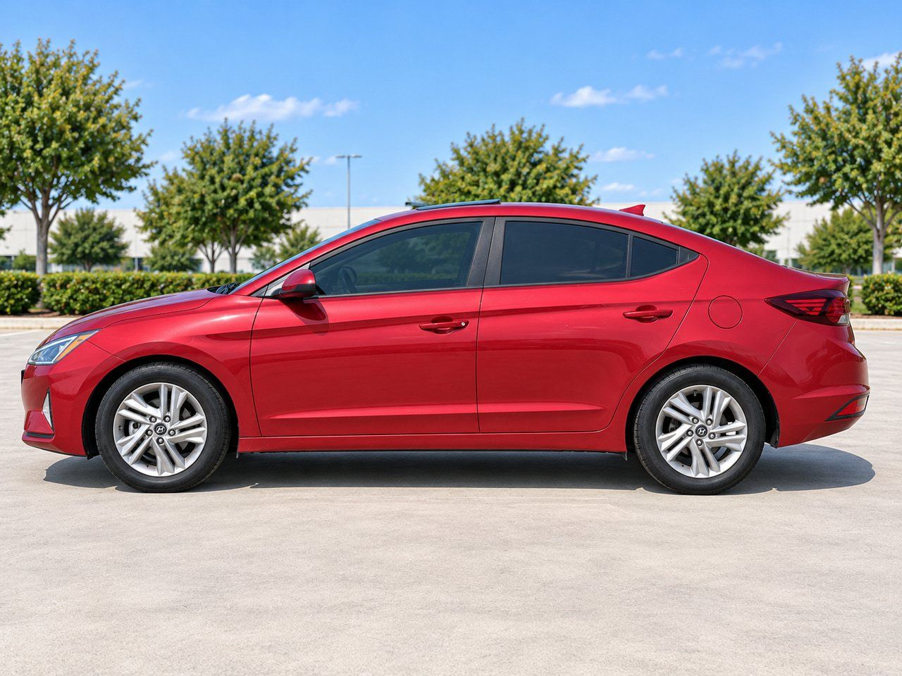 Used 2019 Hyundai Elantra Value Edition FWD image 4