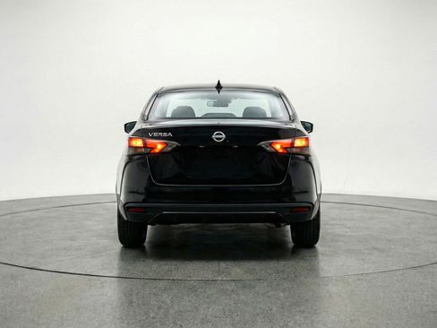 Used 2025 Nissan Versa SV FWD image 7