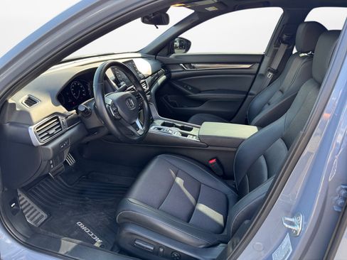 Used 2022 Honda Accord Sport image 11
