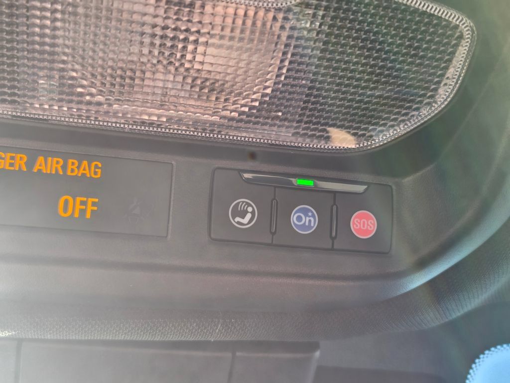 Used 2026 Buick Envista Avenir FWD image 47