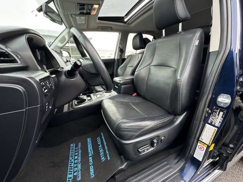 Used 2019 Toyota 4Runner Limited AWD/4WD image 20