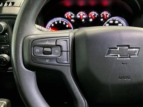 Used 2023 Chevrolet Silverado 1500 Custom Trail Boss AWD/4WD image 20