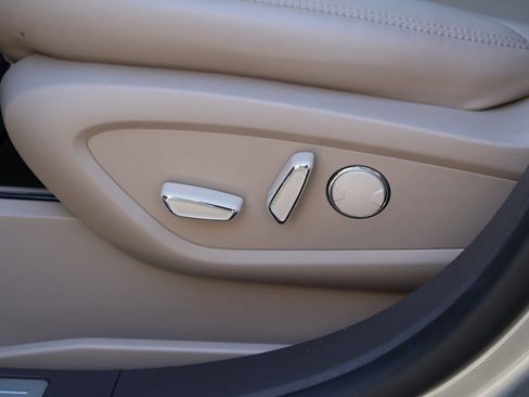 Used 2023 Lincoln Nautilus Reserve w/ Equipment Group 201A image 25