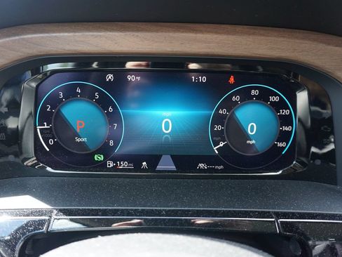 Used 2024 Volkswagen Atlas SE FWD image 7