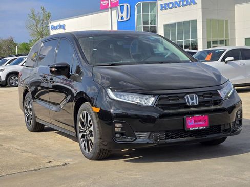 New 2026 Honda Odyssey Elite image 3