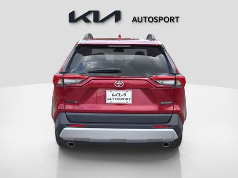 Used 2023 Toyota RAV4 Adventure image 9