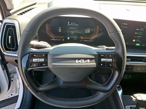 Used 2026 Kia Sorento S AWD/4WD image 19